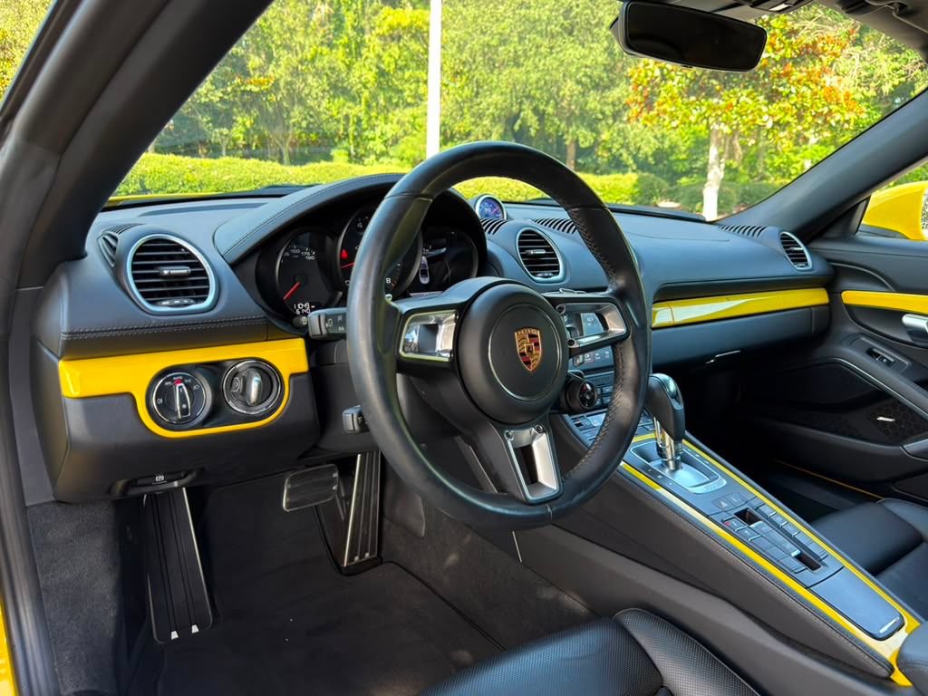 Certified 2019 Porsche 718 Boxster GTS RWD image 4