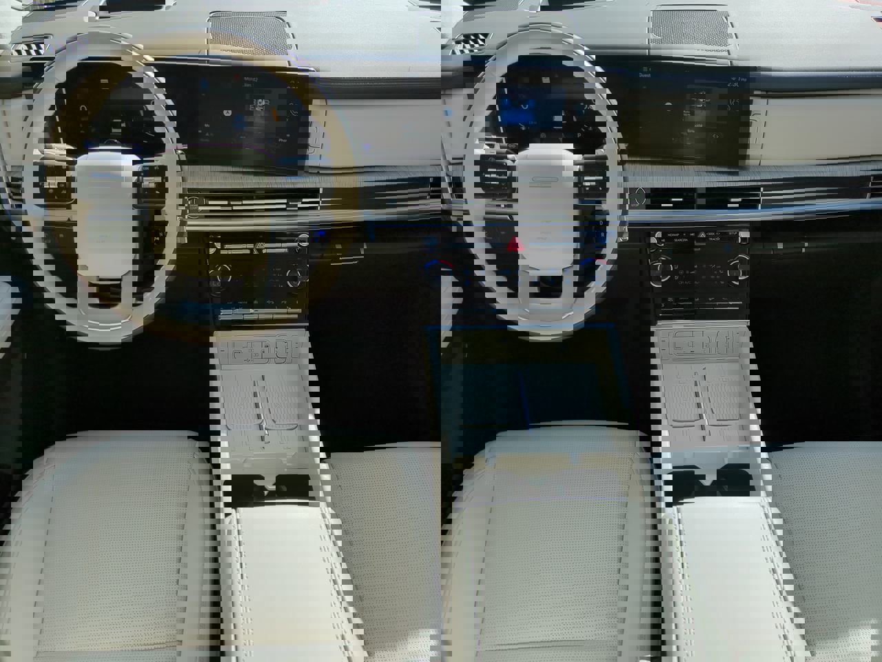 Certified 2024 Hyundai Santa Fe Calligraphy image 14