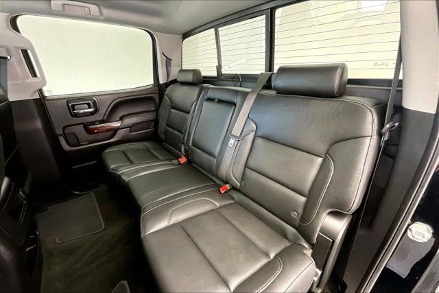 Used 2018 GMC Sierra 1500 SLT AWD/4WD image 19