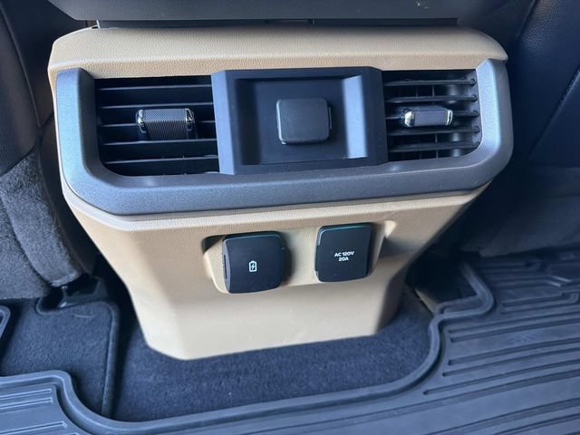 Used 2023 Ford F150 Lariat w/ Trailer Tow Package AWD/4WD image 21