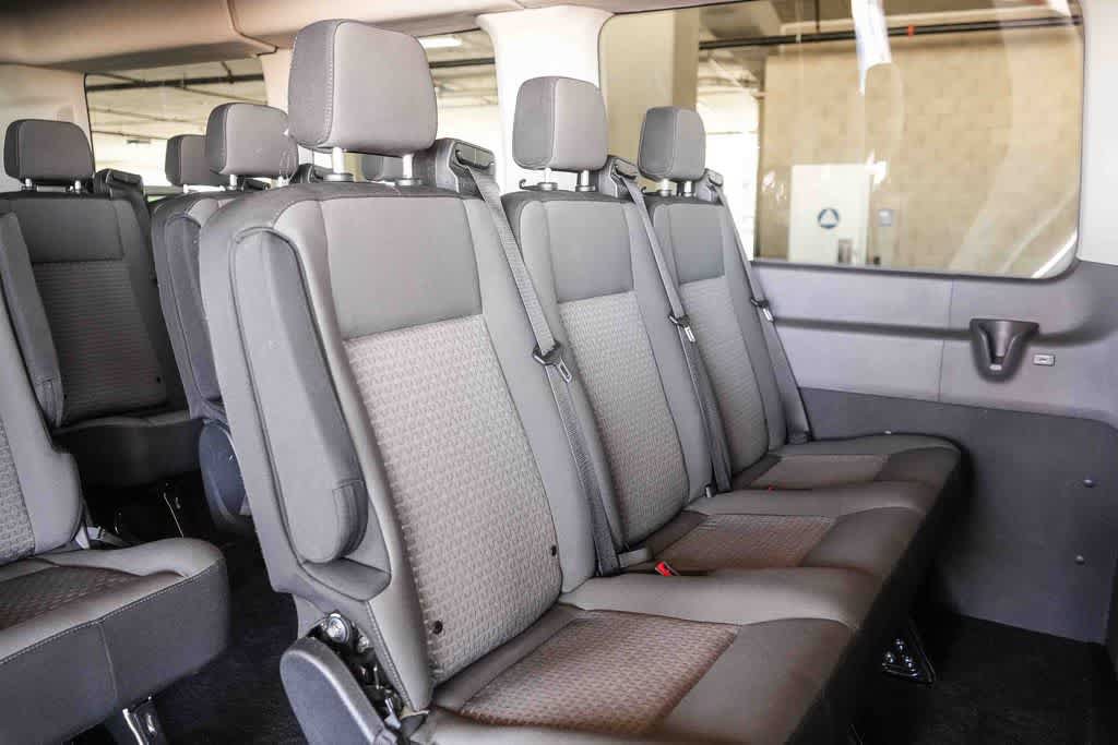 Used 2023 Ford Transit 350 XLT RWD image 23