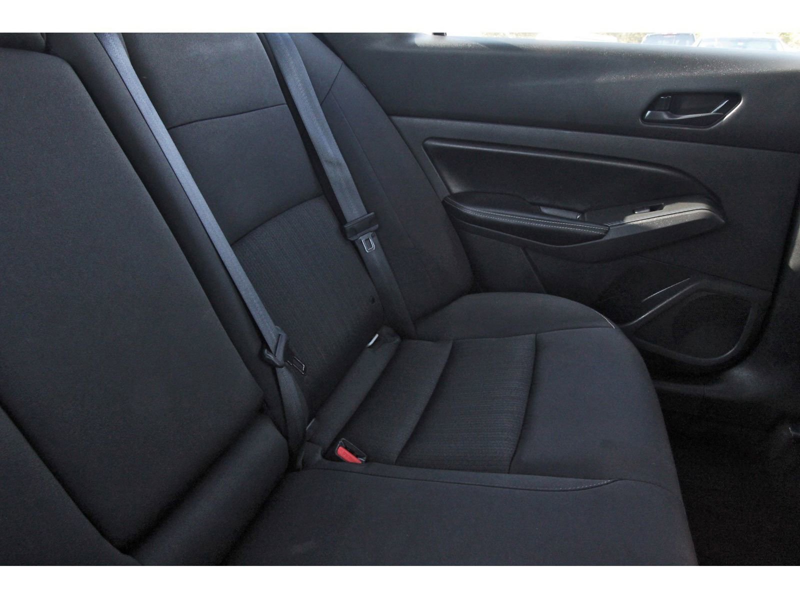 Used 2024 Nissan Altima 2.5 SV image 15