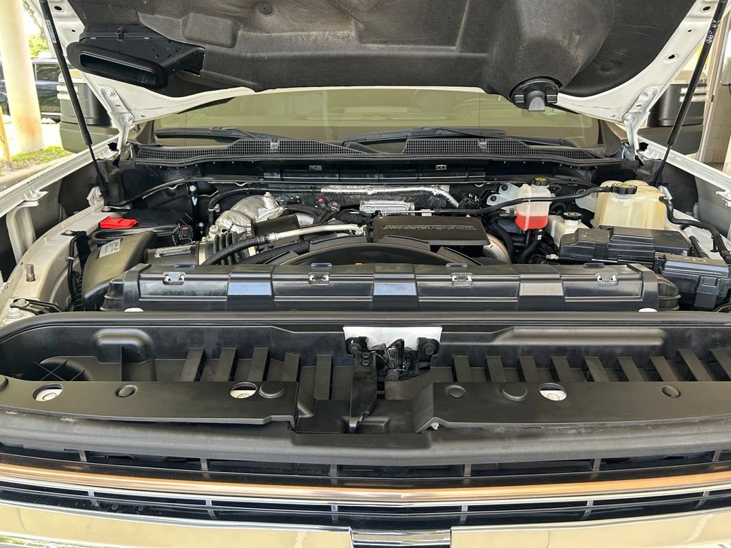 Used 2021 Chevrolet Silverado 2500 High Country w/ Z71 Off-Road Package AWD/4WD image 12