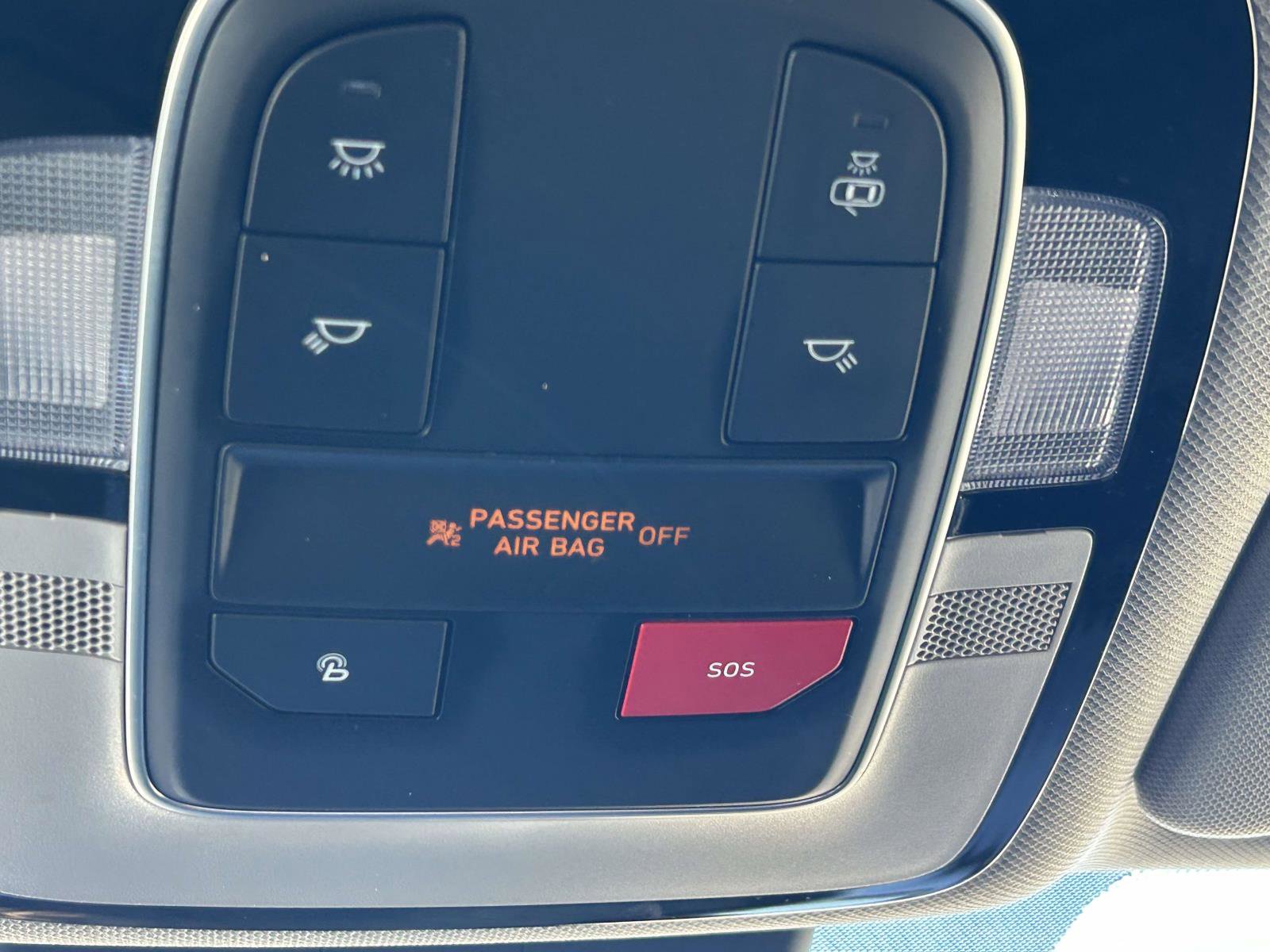 Used 2023 Hyundai Santa Fe SEL image 27