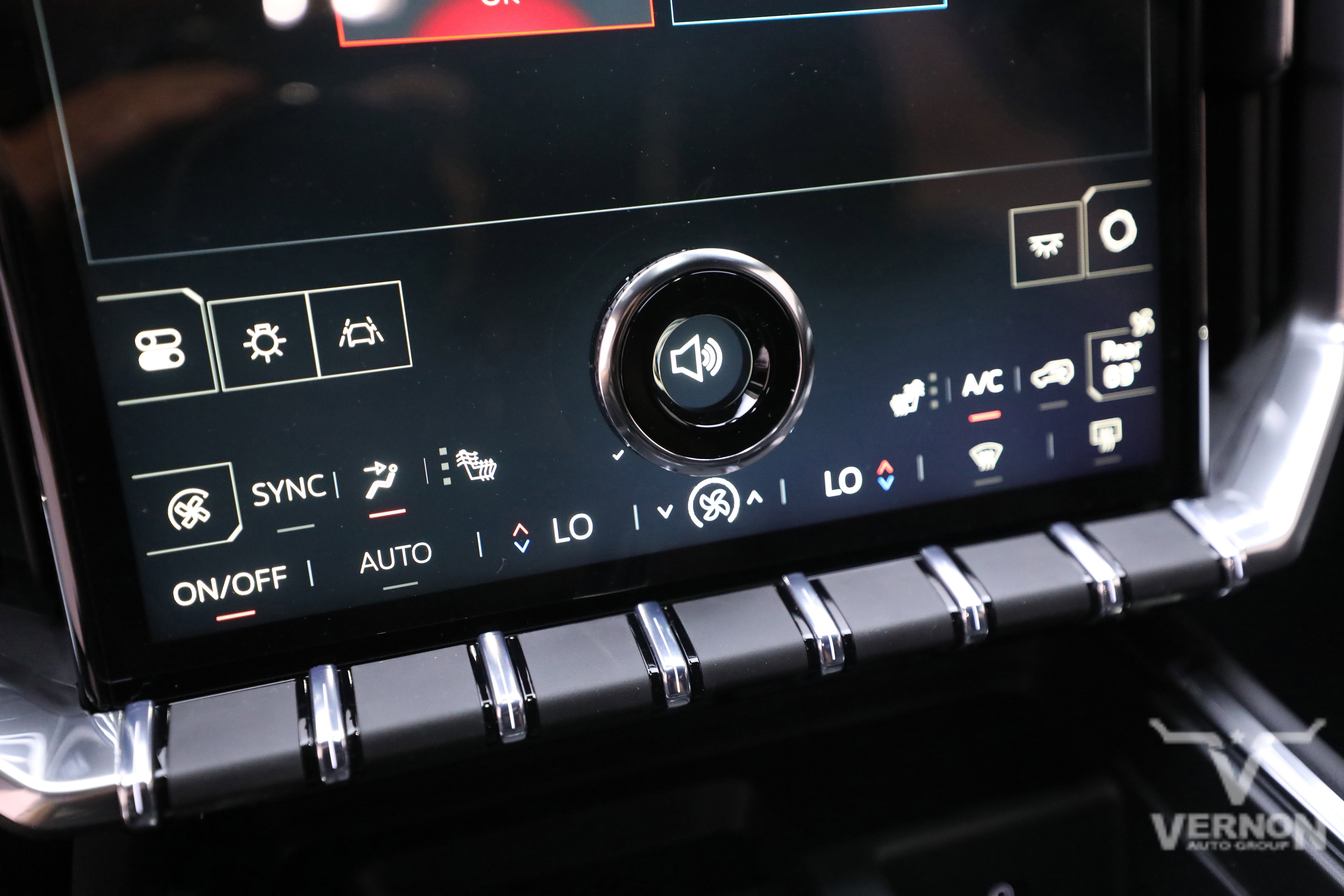 New 2025 GMC Acadia Elevation image 24