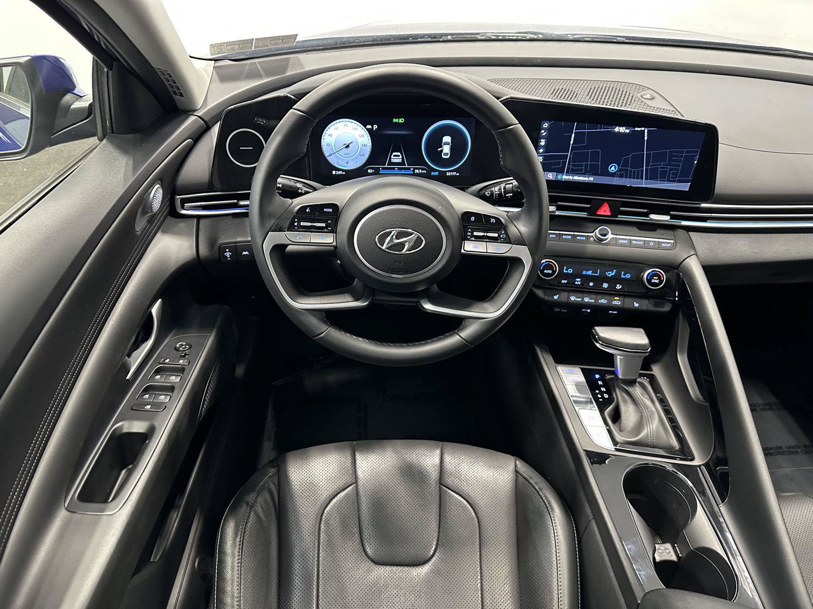 Certified 2023 Hyundai Elantra Limited FWD image 21