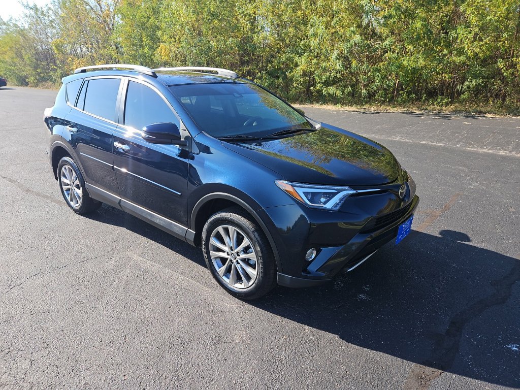 Used 2017 Toyota RAV4 Limited AWD/4WD image 9