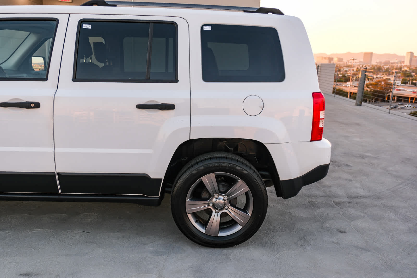 Used 2016 Jeep Patriot Sport FWD image 8
