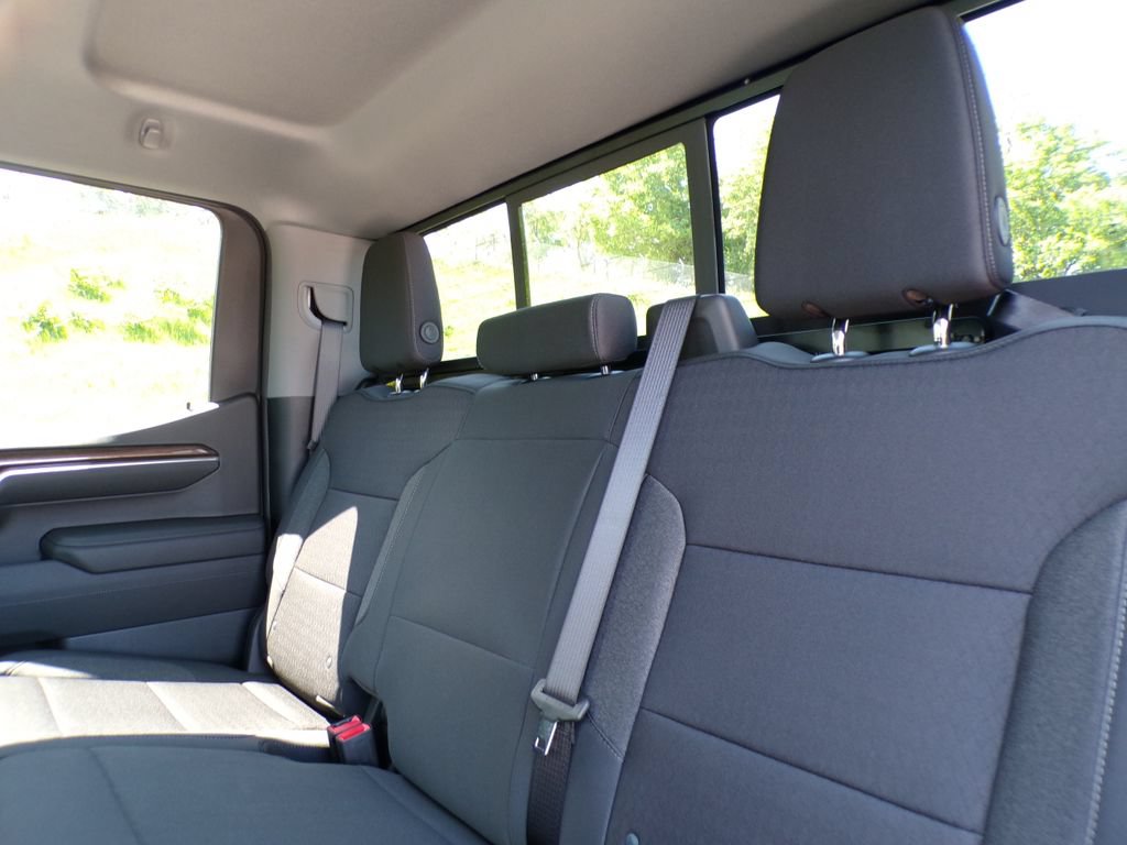 New 2026 Chevrolet Silverado 1500 LT Trail Boss w/ Safety Package AWD/4WD image 15