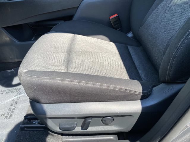 Used 2024 Nissan Rogue SV FWD image 22