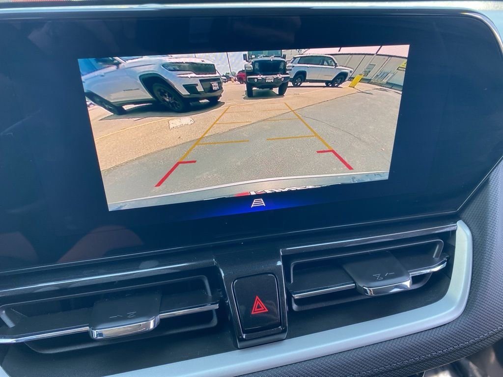 Used 2024 Chevrolet TrailBlazer LT w/ Driver Confidence Package image 33