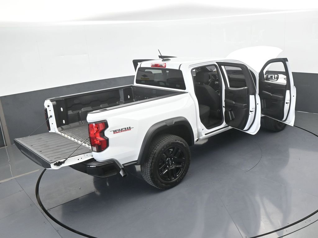 Used 2024 Chevrolet Colorado Trail Boss image 66