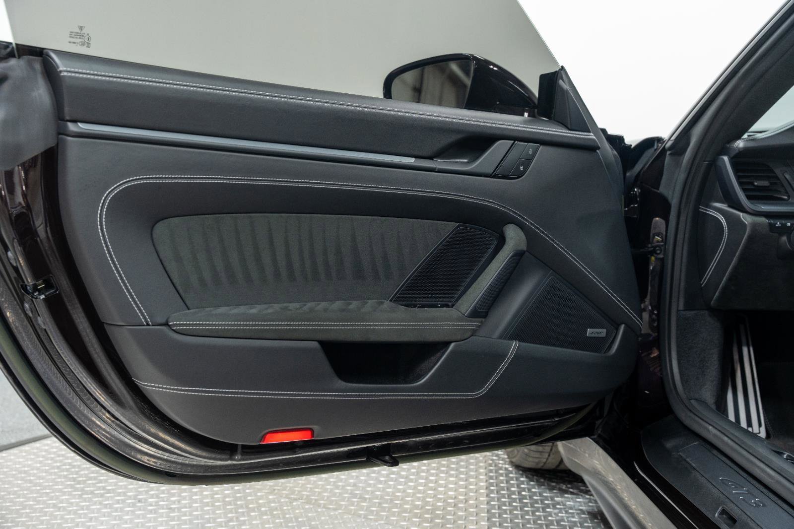 Used 2022 Porsche 911 GT3 image 70