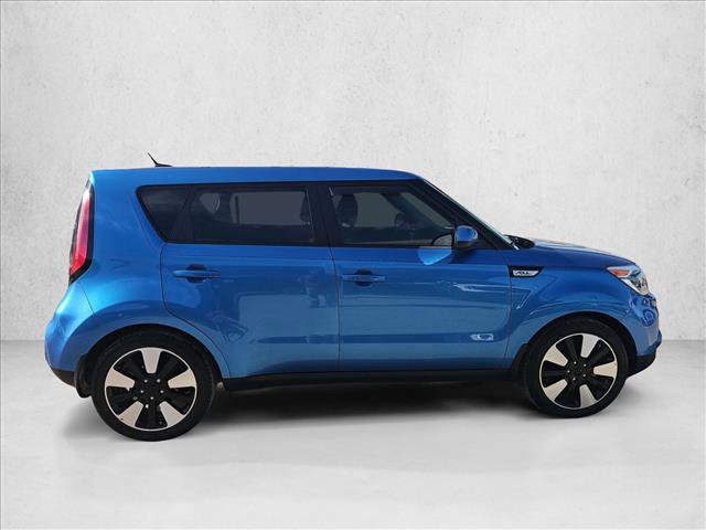 Used 2017 Kia Soul + w/ Designer's Package image 6