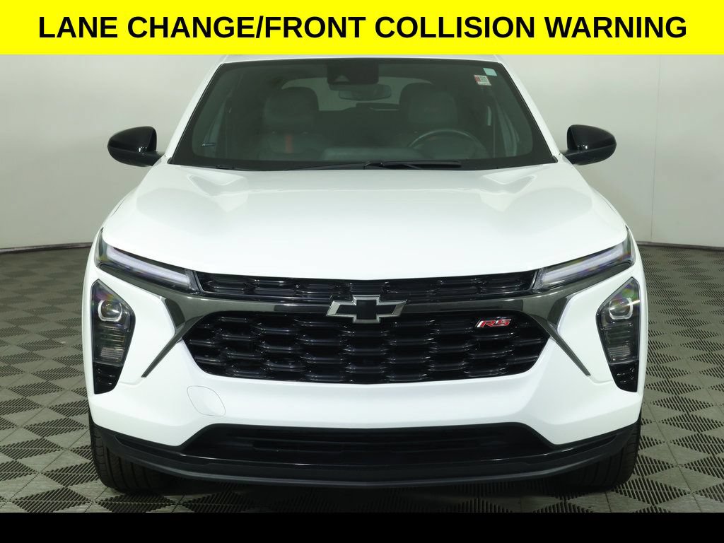 Used 2025 Chevrolet Trax RS w/ Driver Confidence Package FWD image 8