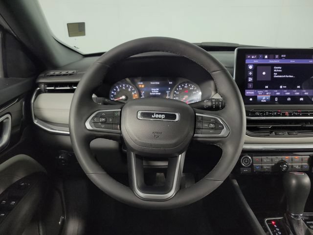 Used 2023 Jeep Compass Limited w/ Elite Group AWD/4WD image 22