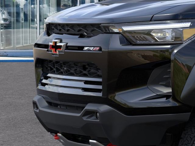 New 2025 Chevrolet Colorado ZR2 w/ Midnight Edition image 14