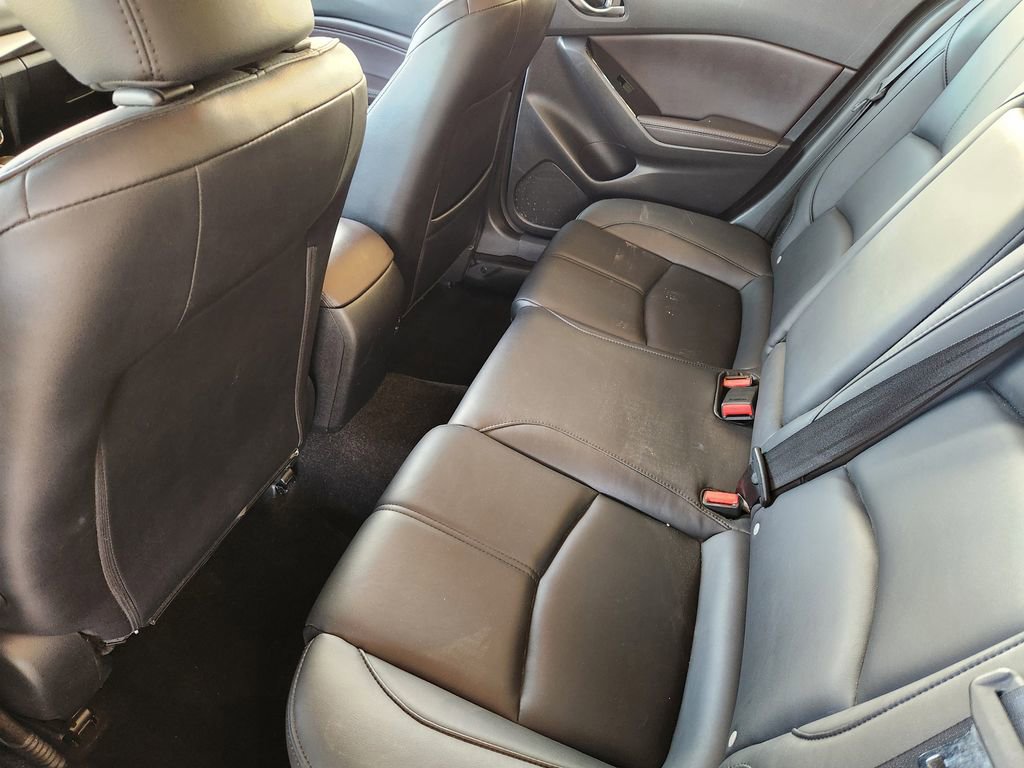 Used 2017 MAZDA MAZDA3 Touring image 31
