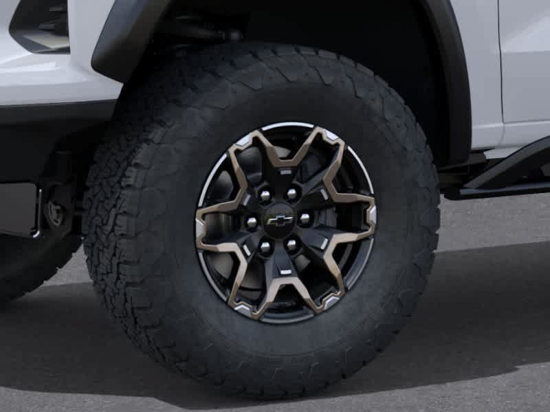 New 2026 Chevrolet Colorado ZR2 w/ Technology Package AWD/4WD image 9