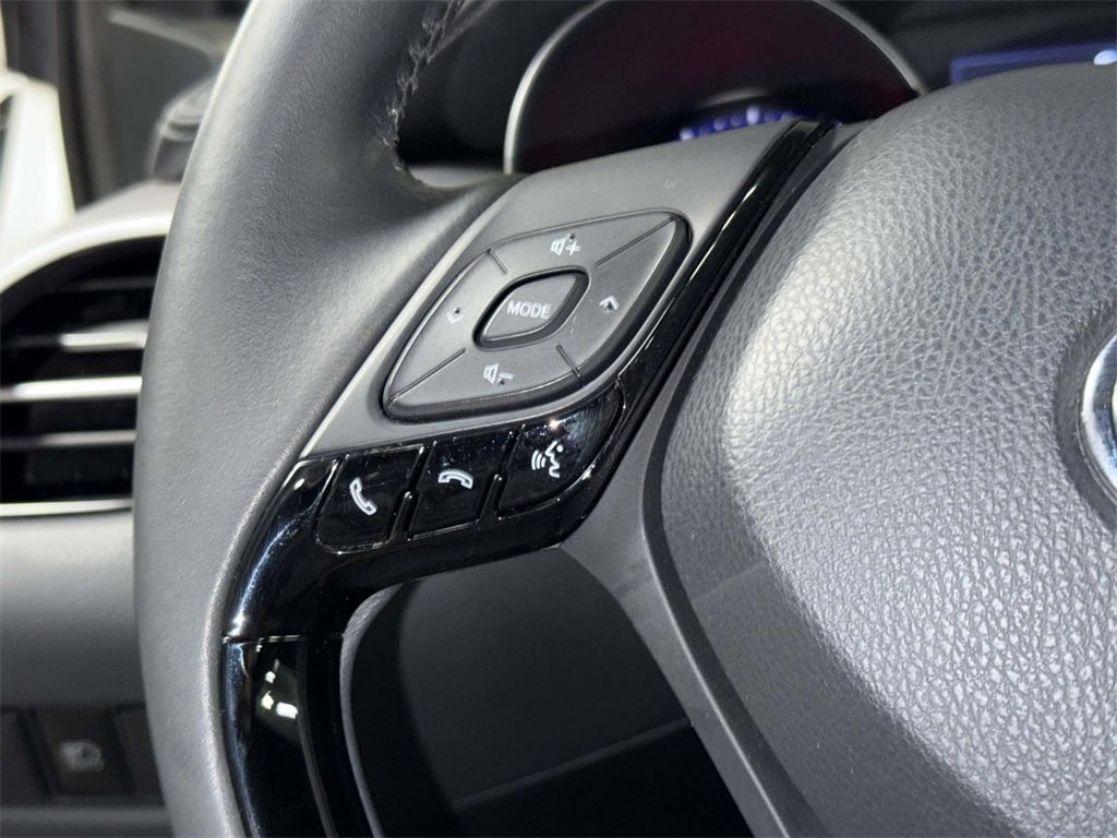 Used 2021 Toyota C-HR Nightshade image 31