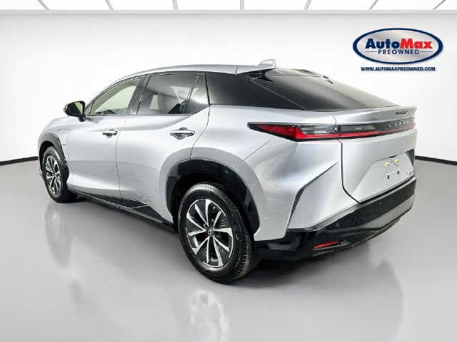 Used 2023 Lexus RZ 450e Premium w/ Technology Package AWD/4WD image 6