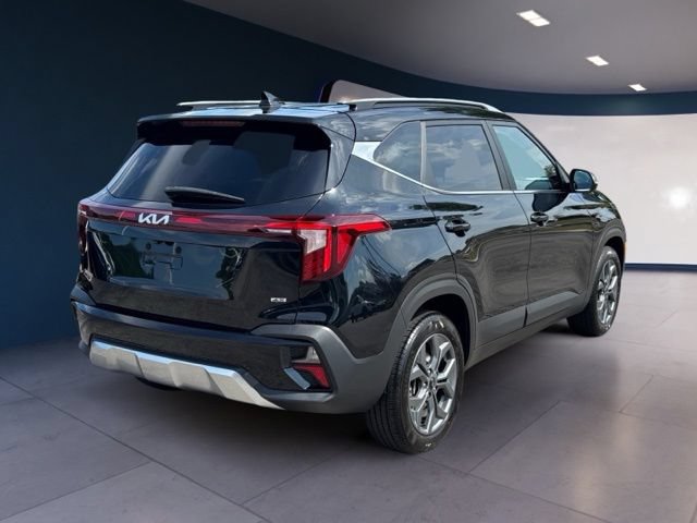 Certified 2024 Kia Seltos S AWD/4WD image 5