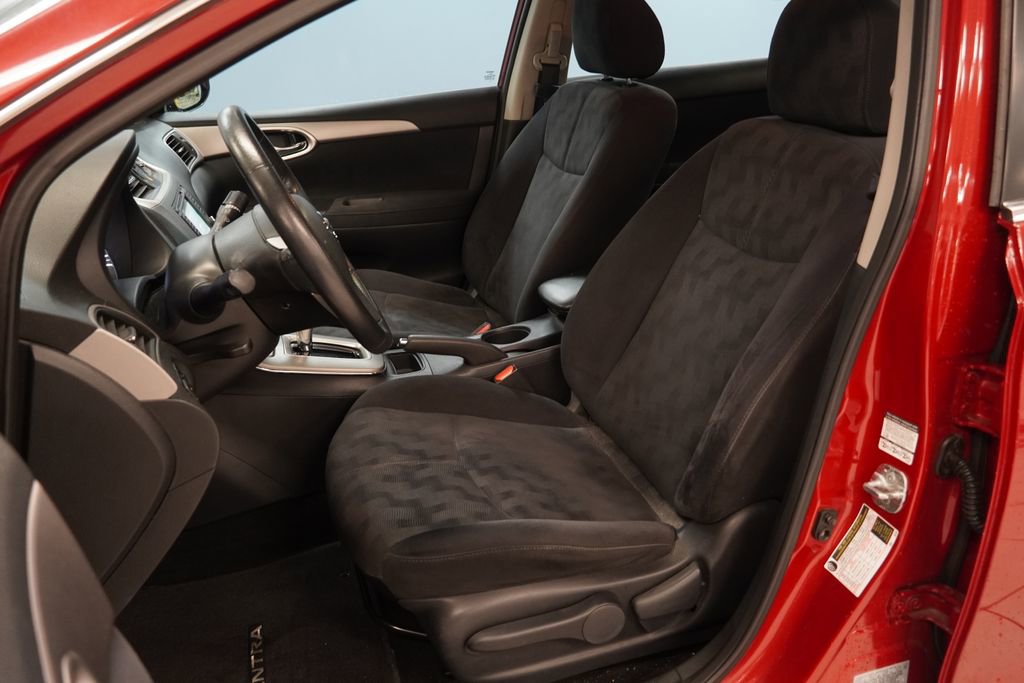 Used 2013 Nissan Sentra SV w/ Driver Pkg FWD image 3