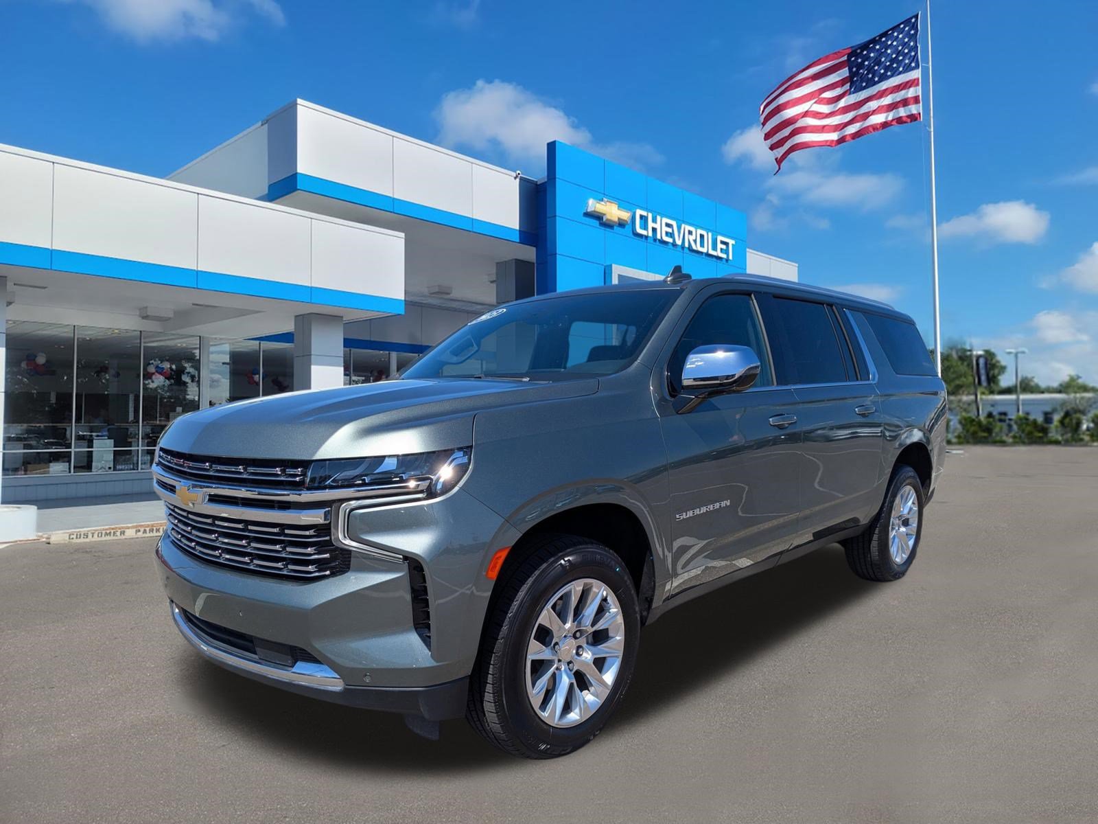 Used 2023 Chevrolet Suburban Premier image 8