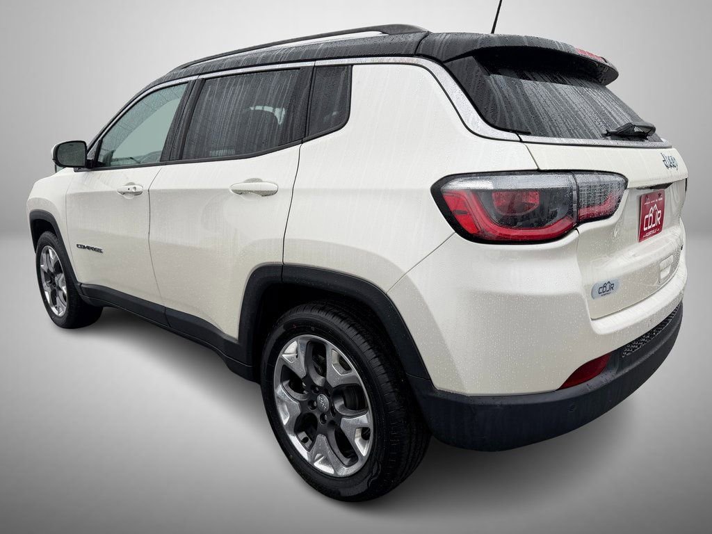 Used 2018 Jeep Compass Limited w/ Navigation Group FWD image 3