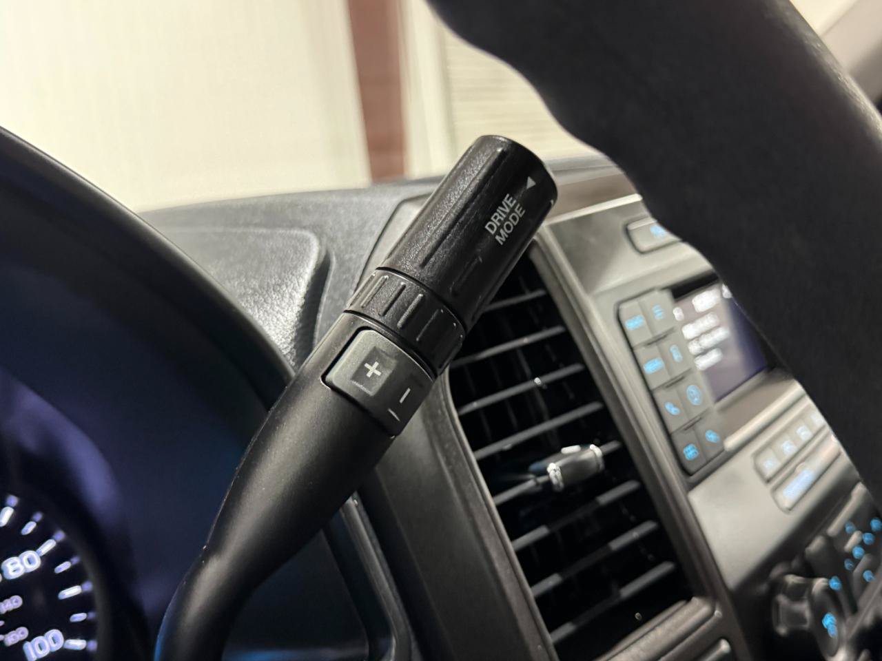Used 2022 Ford F250 XL w/ Power Equipment Group AWD/4WD image 25