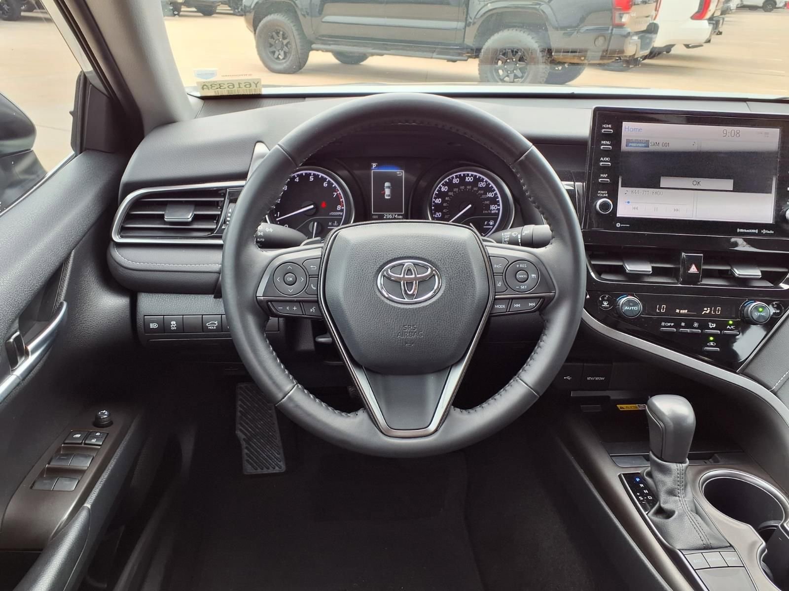 Used 2022 Toyota Camry SE w/ Audio Upgrade Package FWD image 15