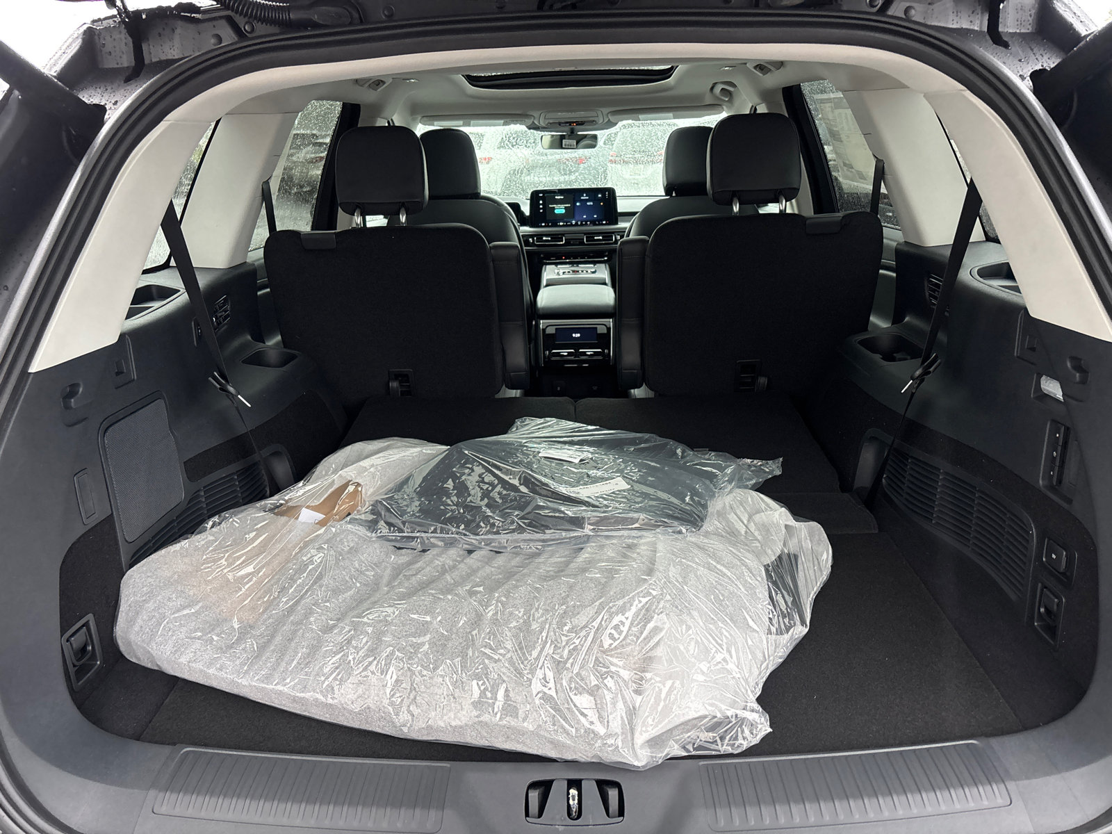 New 2026 Lincoln Aviator AWD image 9