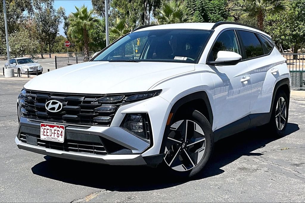 Used 2025 Hyundai Tucson SEL FWD image 2