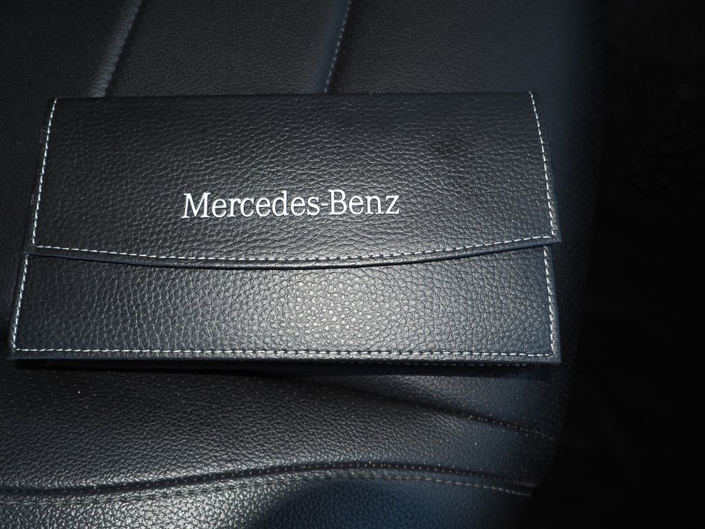 Used 2020 Mercedes-Benz GLE 350 4MATIC image 40