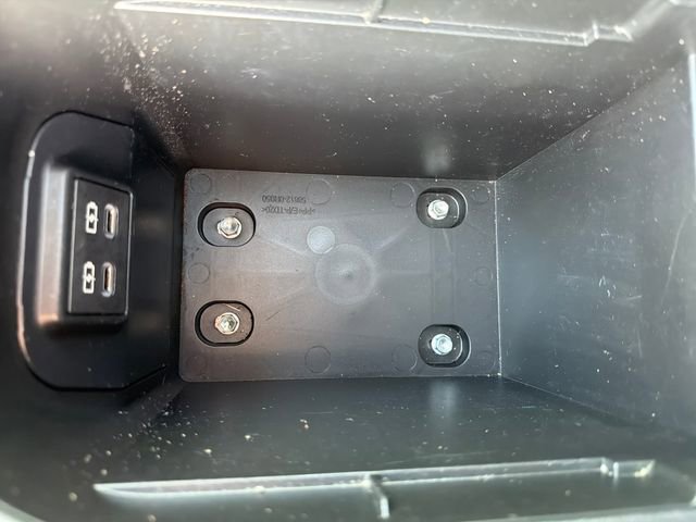 Used 2022 Toyota RAV4 XLE Premium FWD image 25