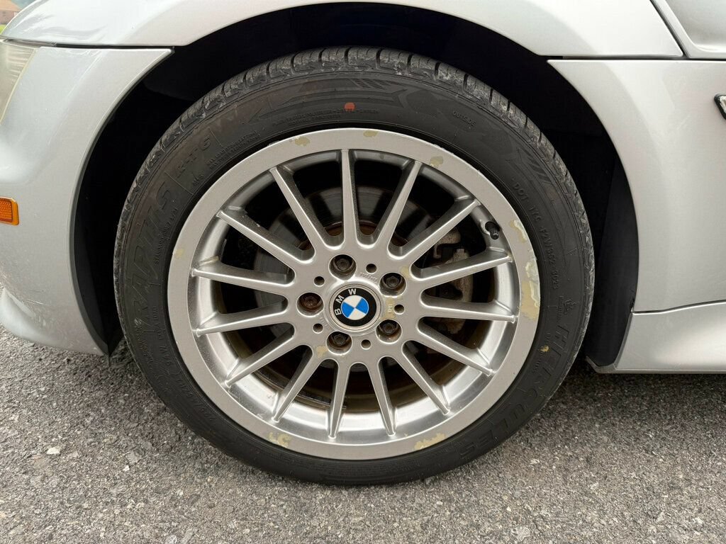 Used 2001 BMW Z3 3.0i RWD image 12