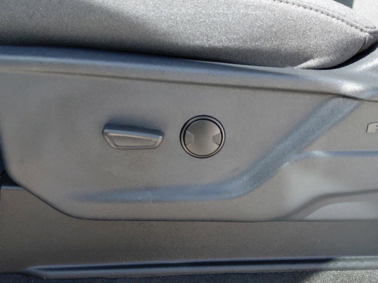 New 2026 Ford F350 XLT w/ XLT Premium Package image 24