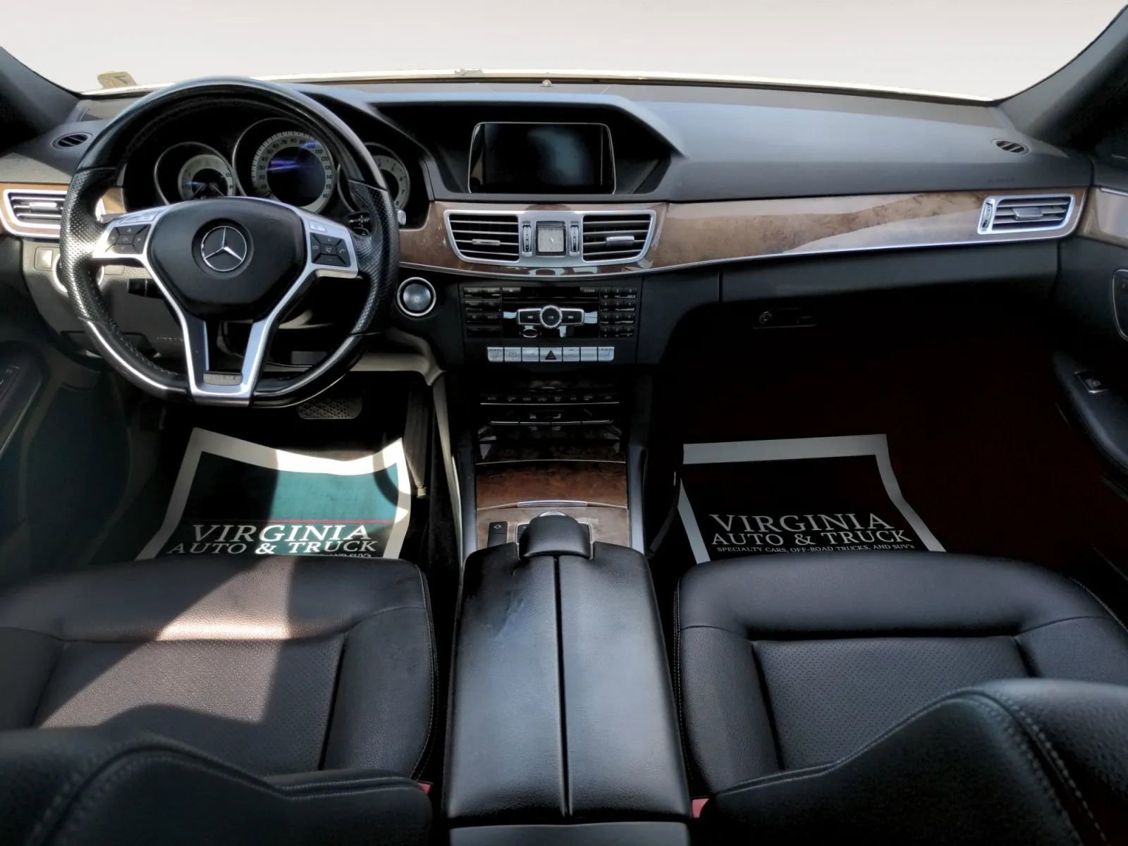 Used 2014 Mercedes-Benz E 350 Sedan image 4