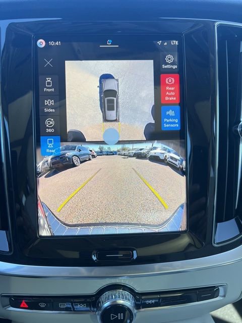 New 2026 Volvo V60 B5 Cross Country Plus w/ Climate Package image 16