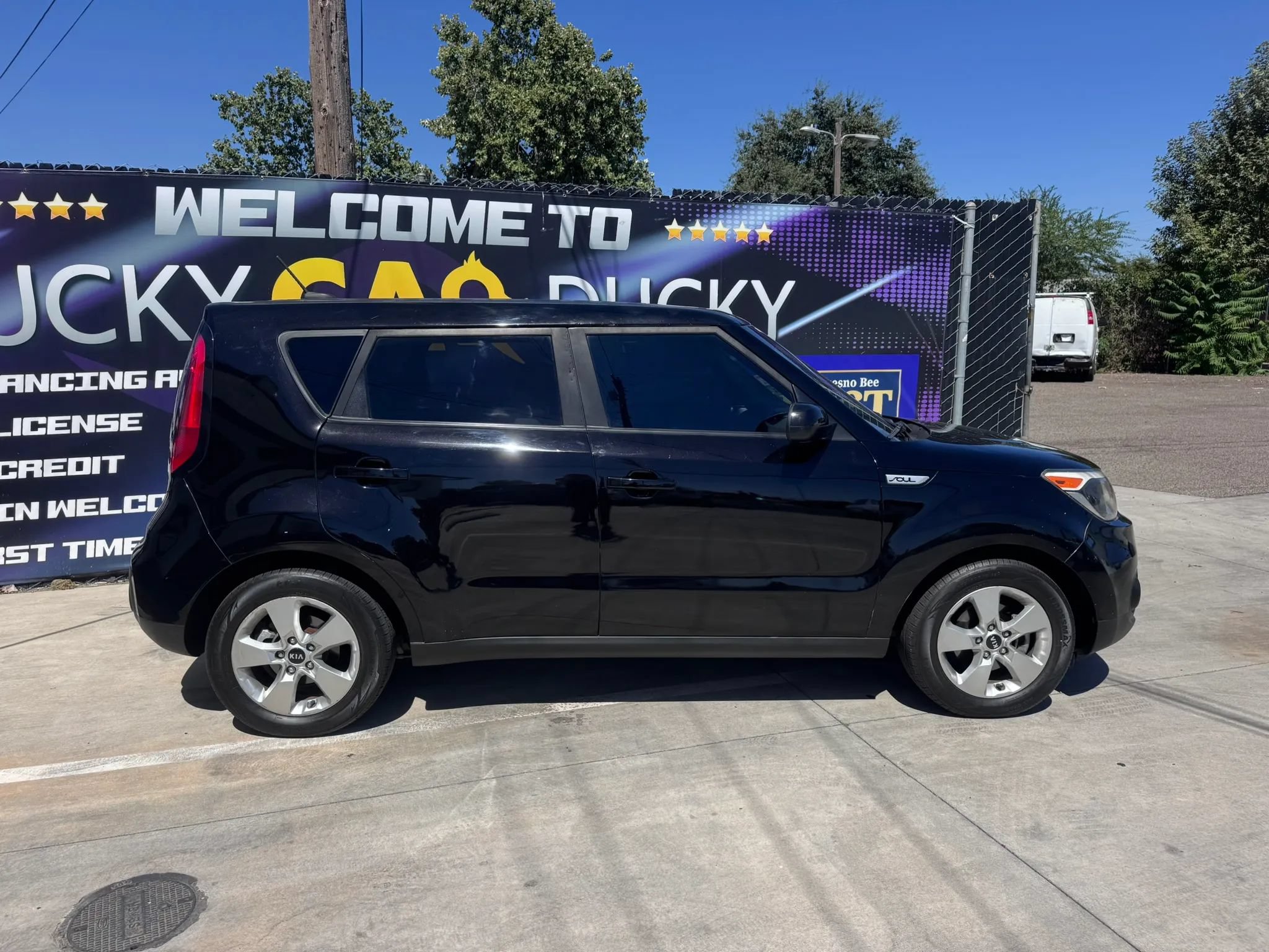 Used 2018 Kia Soul FWD image 4