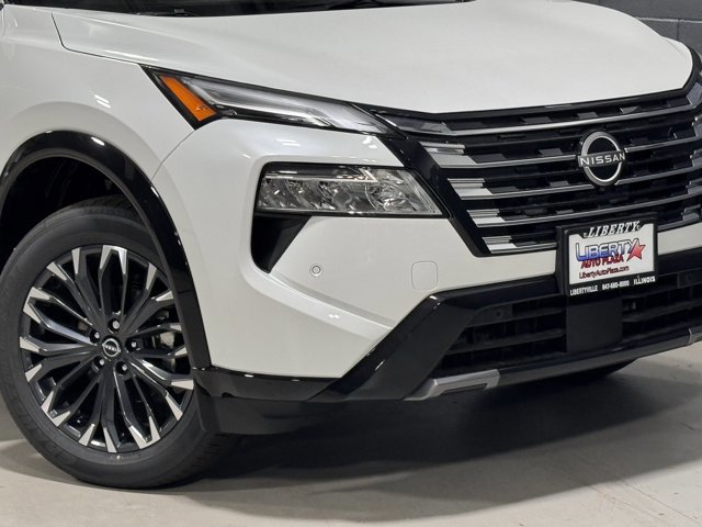 New 2026 Nissan Rogue Platinum w/ Platinum Premium Package image 3