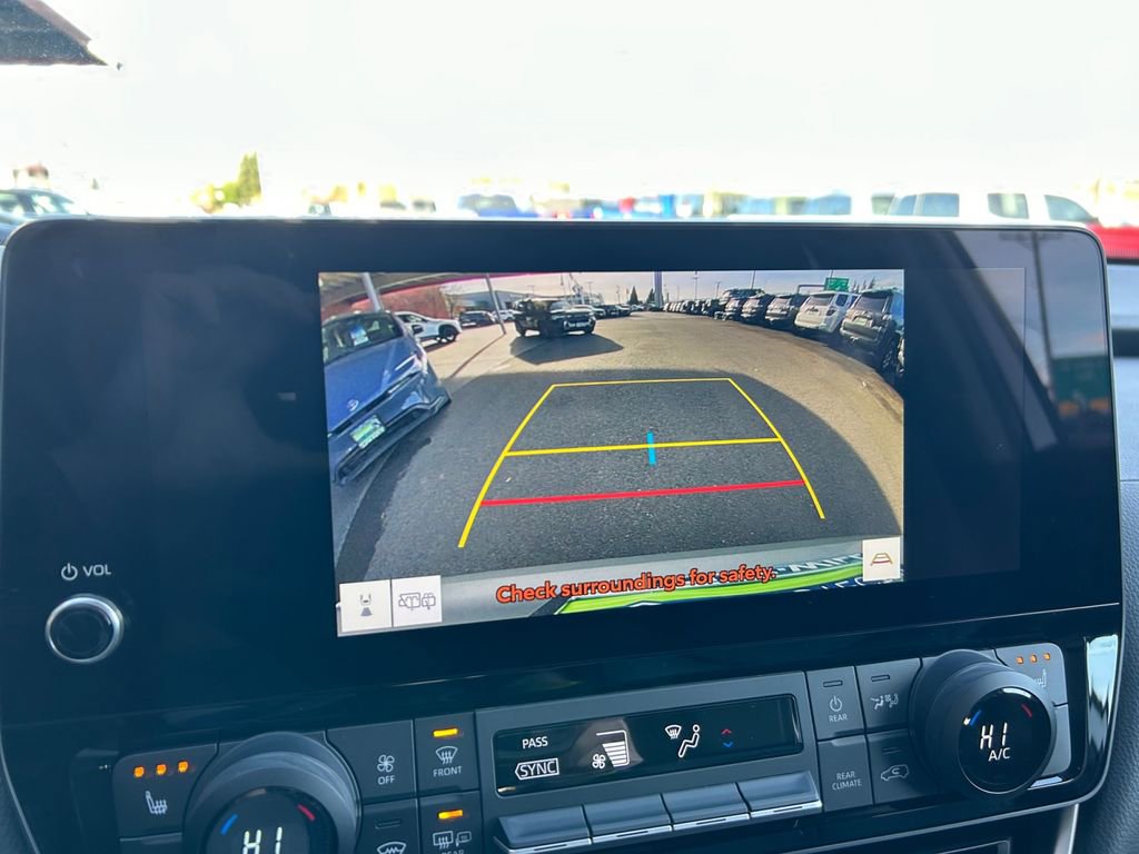 Used 2025 Toyota Grand Highlander AWD image 20