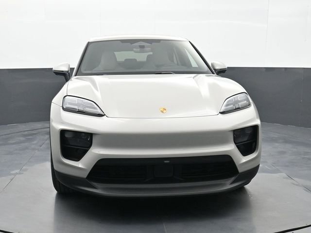 New 2026 Porsche Macan 4S Electric AWD/4WD image 27
