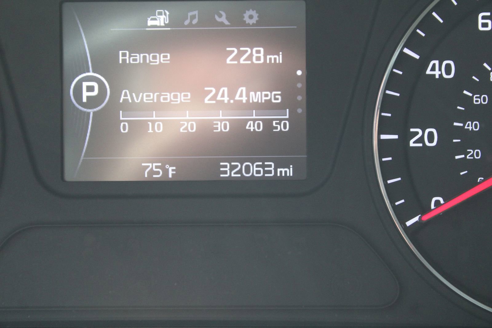 Used 2016 Kia Sorento EX image 29