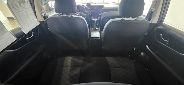 Used 2019 Nissan Rogue Sport SV w/ Technology Package image 27