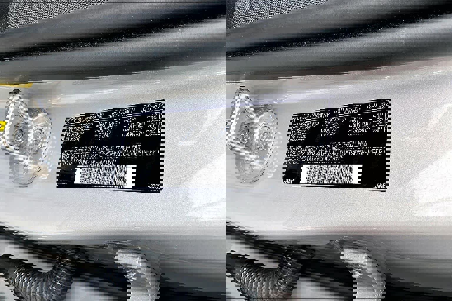 Certified 2023 Volvo XC60 B5 Plus w/ Climate Package image 32