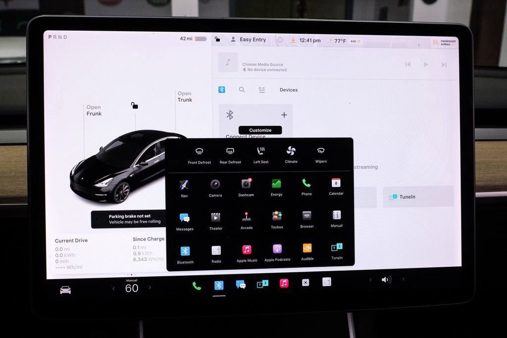 Used 2019 Tesla Model 3 Performance AWD/4WD image 29