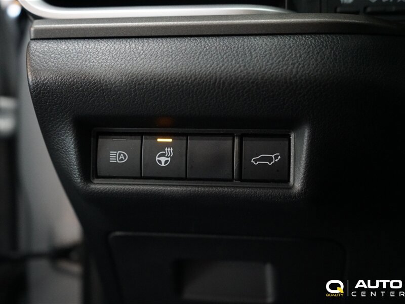Used 2025 Toyota Grand Highlander AWD image 21