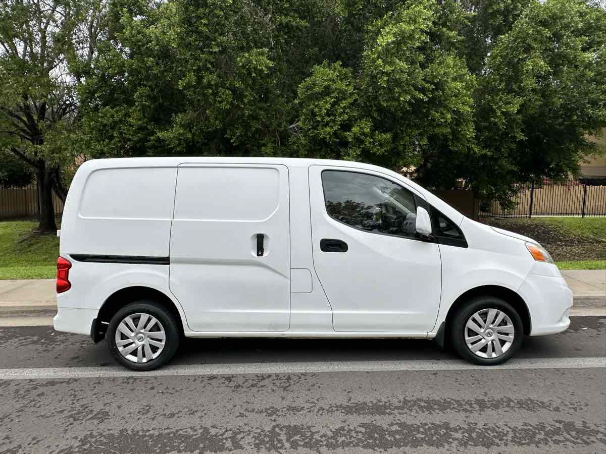 Used 2017 Nissan NV200 SV w/ Technology Package FWD image 9