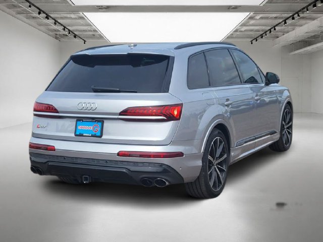 Used 2021 Audi SQ7 Prestige w/ Prestige Package AWD/4WD image 6